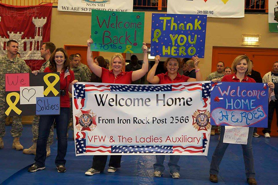 Welcoming Soldiers home.